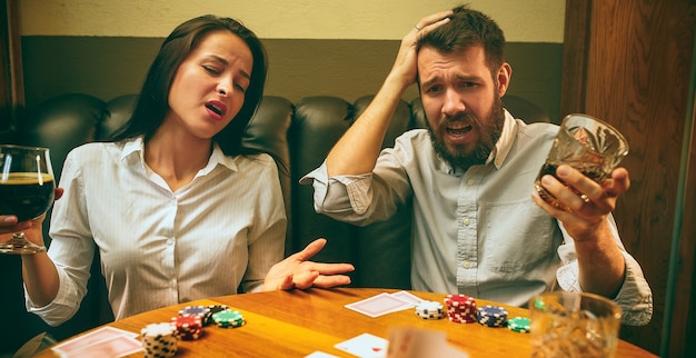 The Psychology Behind Gambling: Risk, Reward, and Decision-Making